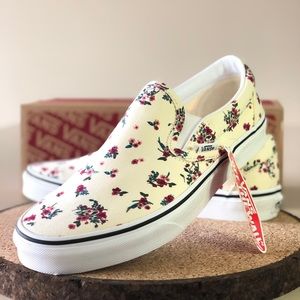 VANS DITSY FLORAL SLIP ON Womens 7